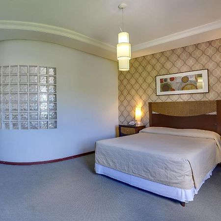 Águas de Lindóia Hotel Fredy מראה חיצוני תמונה