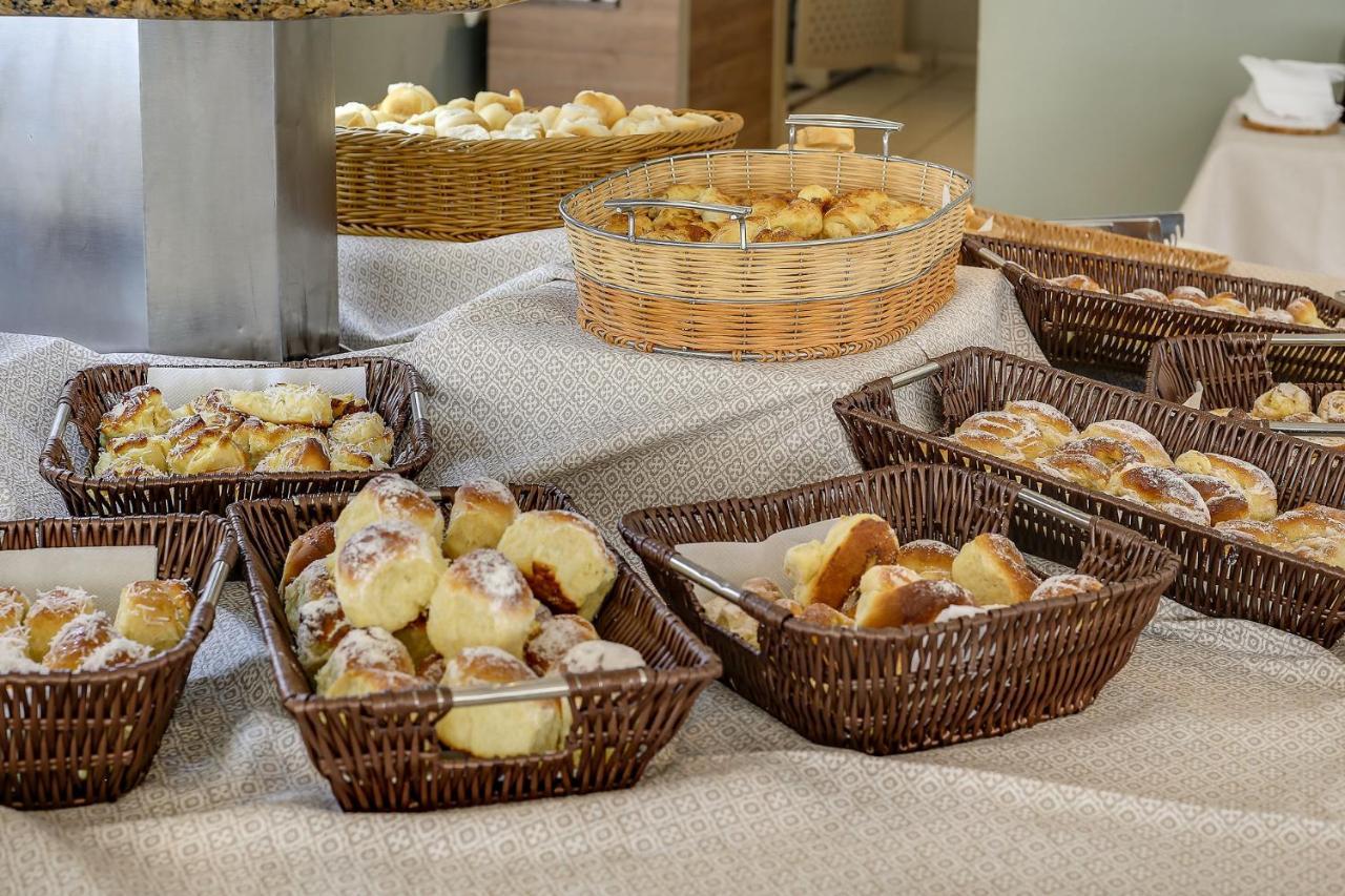 Águas de Lindóia Hotel Fredy מראה חיצוני תמונה